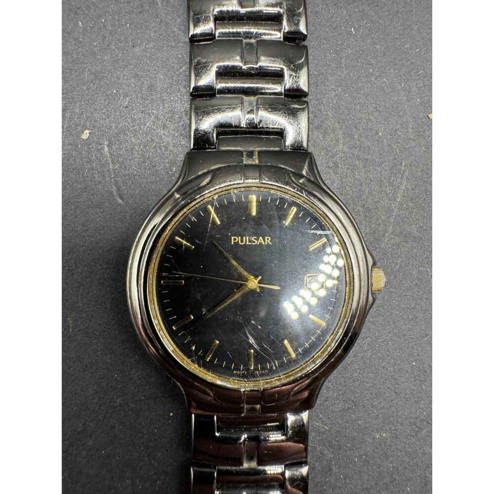 Vintage Pulsar Men's Date Watch Water Resistant VX32-X243 Black Gunmetal Working
